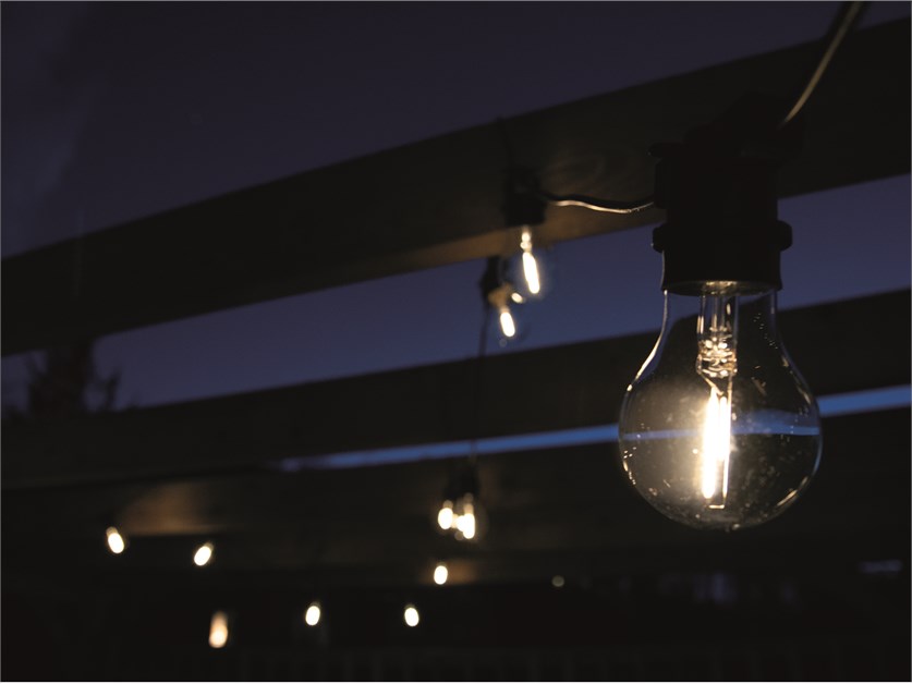 10m Outdoor Festoon LED Lighting - Dual Plug In & Solar Powered Alternative Image