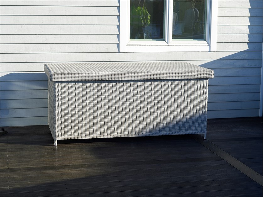 Monterey Dove Grey Rattan Standard Cushion Box including Liner