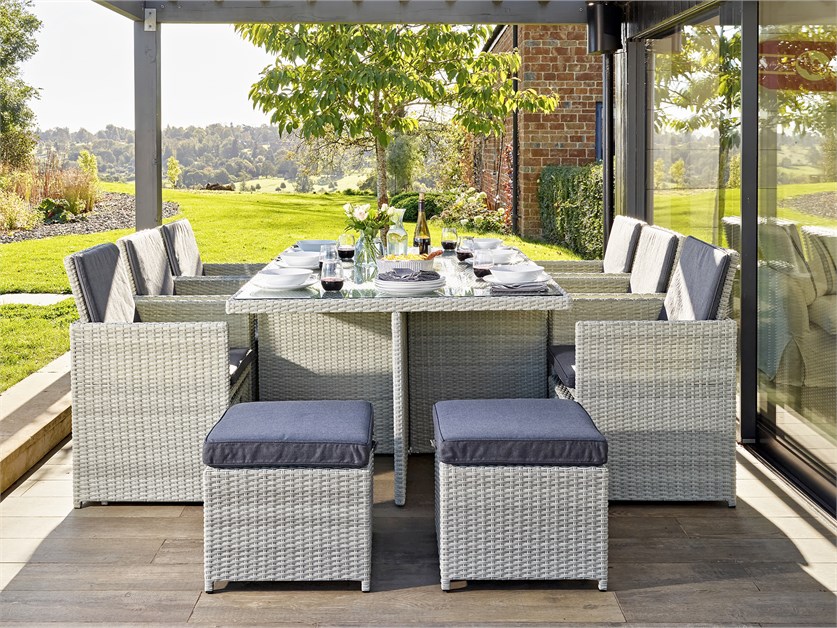Kingscote Cloud Rattan 6 Seater Cube Set with Stools / Footstools