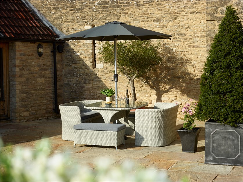 Tetbury Cloud Rattan 8 Seater Balcony Set with Glass Table Top, Parasol & Base