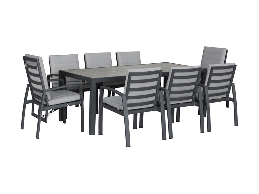 Seville 8 Seat Extending Table with Deluxe Armchairs & 2 Deluxe Recliners